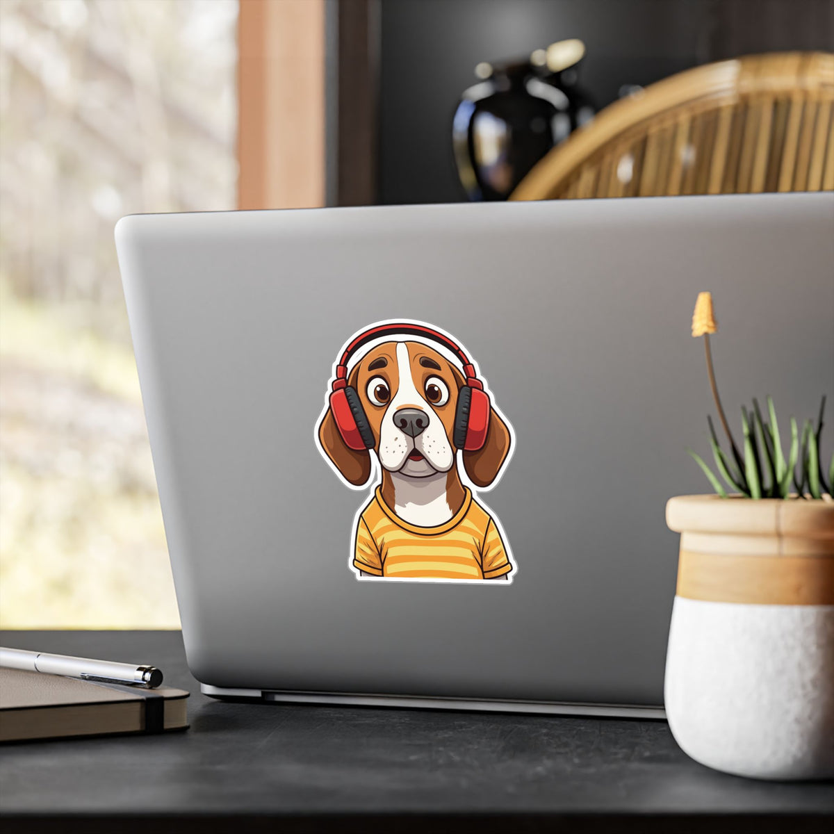 The Startled Hound - Beagle with Headphones Kiss-Cut Vinyl Sticker